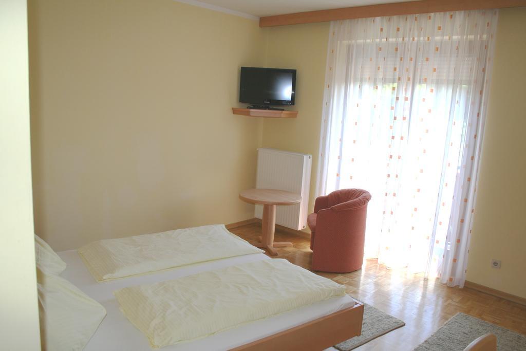 Hotel Restaurant Thadeushof Techelsberg Экстерьер фото