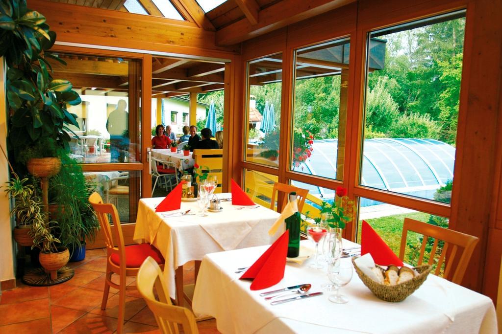 Hotel Restaurant Thadeushof Techelsberg Экстерьер фото