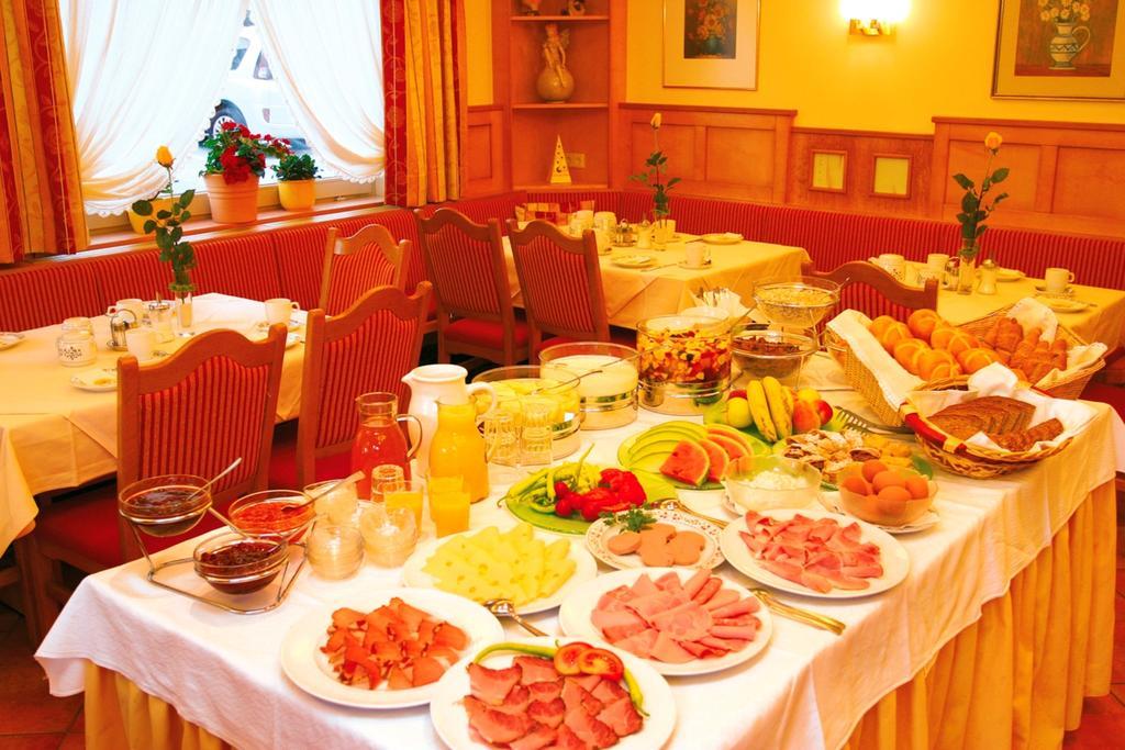Hotel Restaurant Thadeushof Techelsberg Экстерьер фото